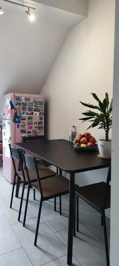 Private Room In A Shared Cozy Flat Dusseldorf