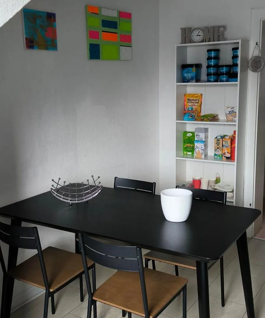 Private Room In A Shared Cozy Flat Dusseldorf